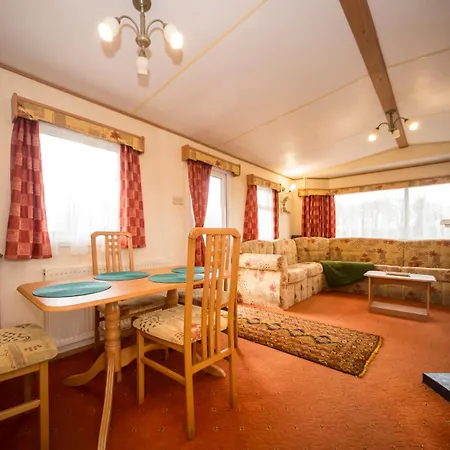 Siedlisko Mazury. Tatil Evi Swietajno (Olecko)